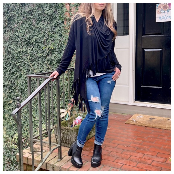 Fabulous Draped Fringe Cardigan with side Button - Picture 14 of 14